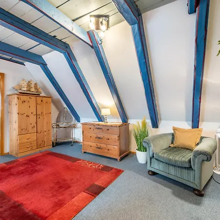 Timmermann 2 Apartment *